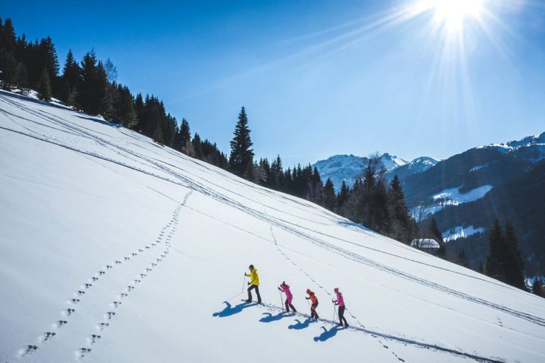 Schneeschuhwandern - Winterurlaub in Wagrain-Kleinarl